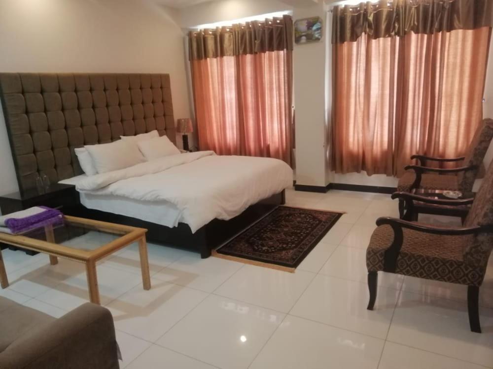 Cloud Way Hotel Naran Buitenkant foto